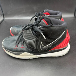 Nike Kyrie 6 Boys Basketball Shoe Black Red Sneaker‎ Size 6.5